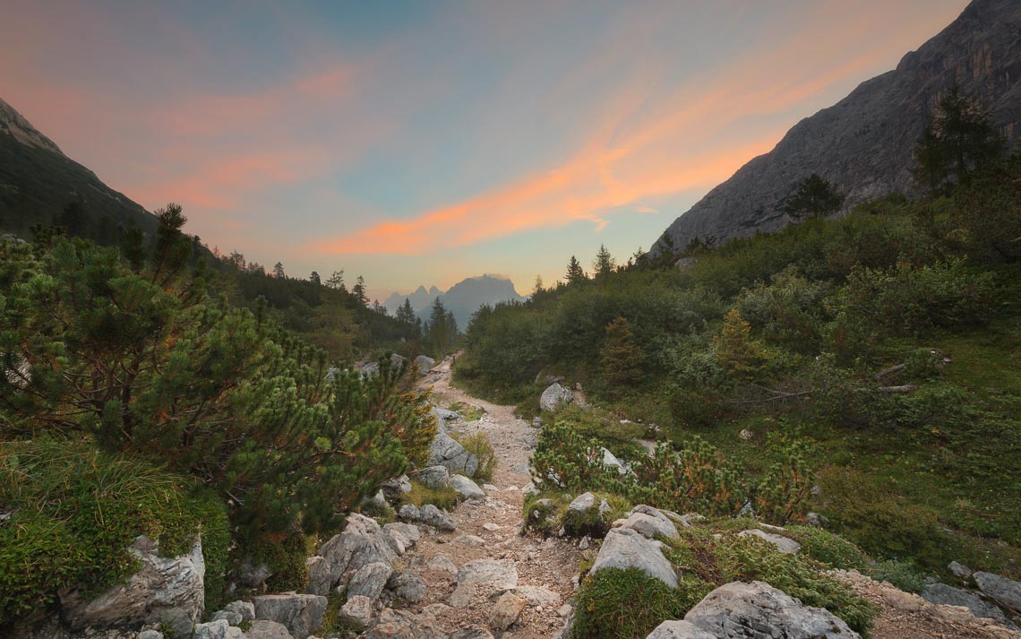 Dolomiti Nikon School Workshop Paesaggio Notturna Via Lattea Startrail 00048